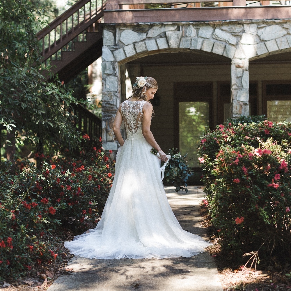 BEAUTIFUL Wedding Dress!